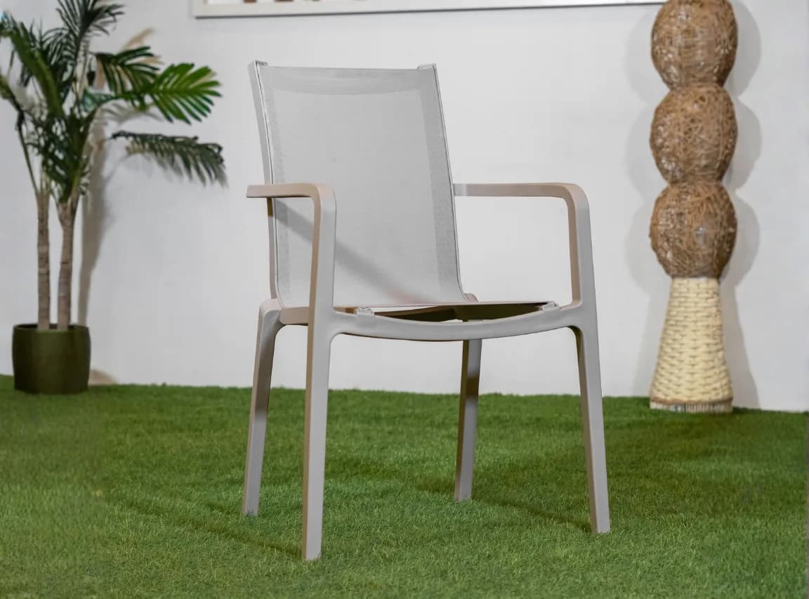 CLASIC CHAIR