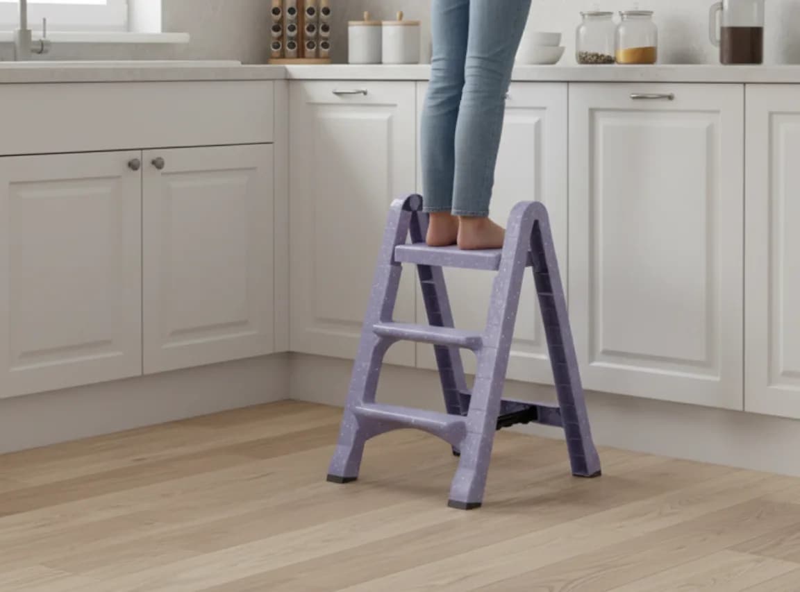 TOP STAIRS ( folding portable stairs ) — Off-White